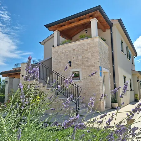 Ferienresidenz Lavandula *